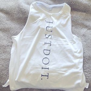 Nike tank. Large. great condition.